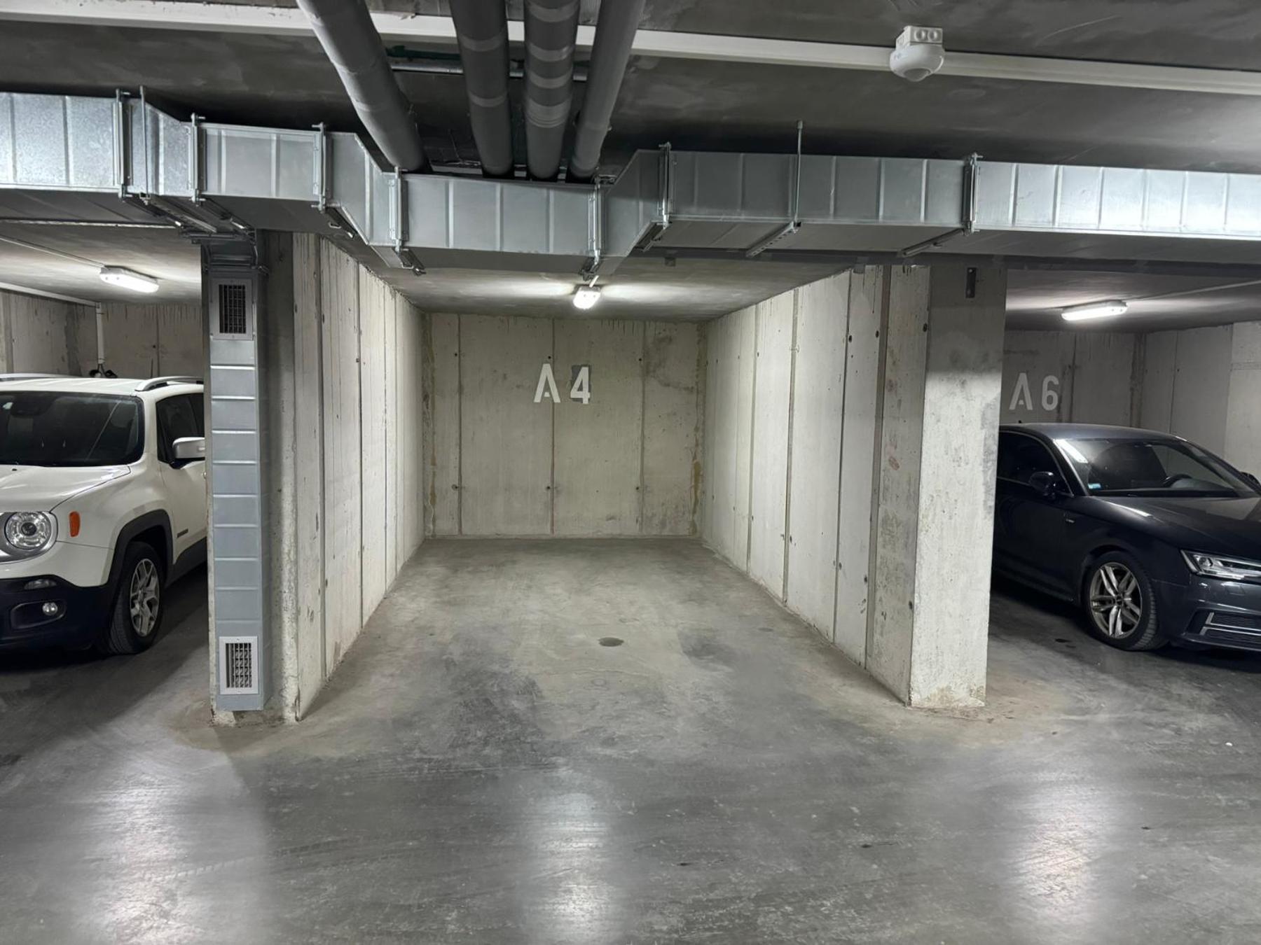 Bc Aria With Garage *